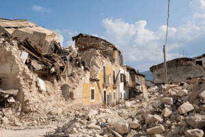 Co nazywa się trzęsieniem ziemi? Definicja i charakterystyka