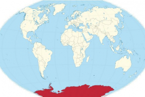 Antarktyda mapy geograficzne zamknij się w języku rosyjskim: fizyczny i kontur Antarktyda mapy geograficzne zamknij się w języku rosyjskim: fizyczny i kontur